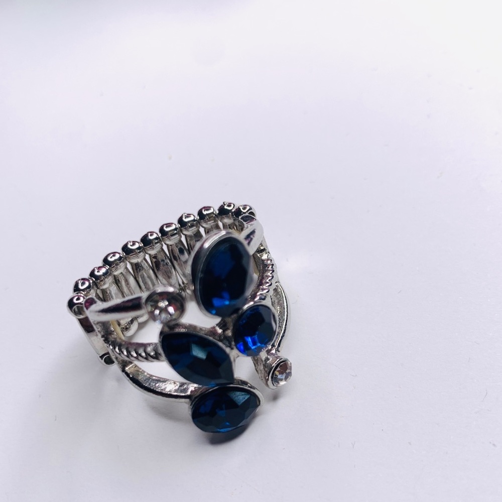 Blue ring - Picture 2 of 3